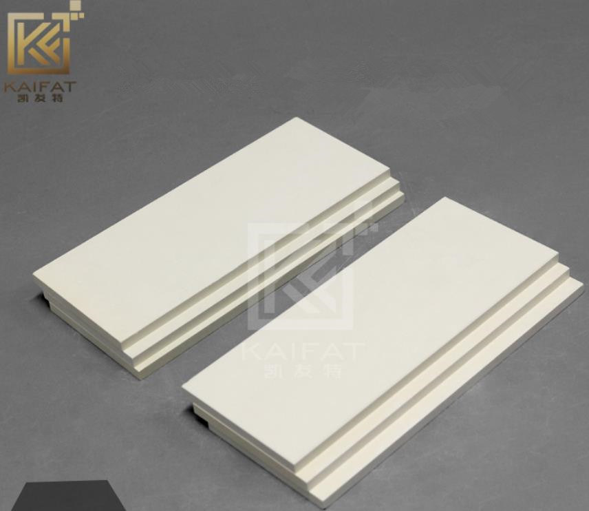 Manufacturer Customization Wear-Resistant High Temperature Resistant Anti-Corrosion Insulation Small Square Boron Nitride Ceramic Plates Planks