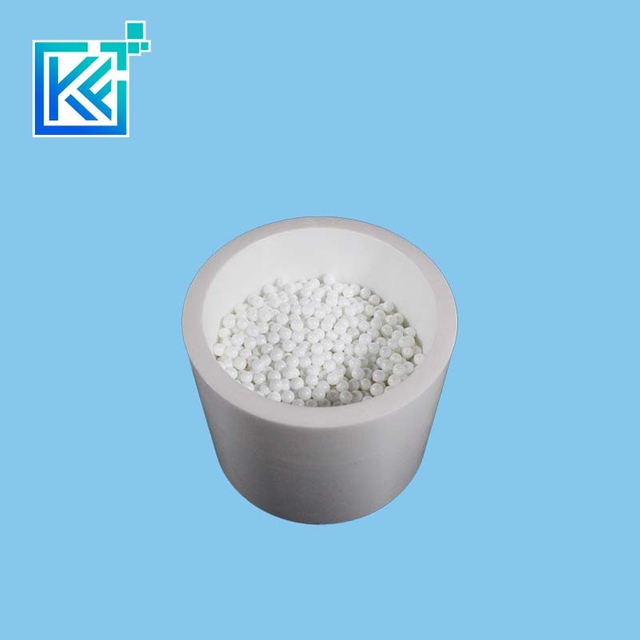 Manufacturer Customerization Wear-Resistant Anti-Corrosion High Temperature Insulation Heat-Treatment Alumina Little Ceramic Round Bearing Beans Balls