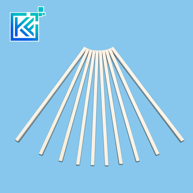 Manufacturer Precision Customerization High Temperature Resistance Anti-Corrosion Wear-Resistance Solid Square Al2O3 Rod