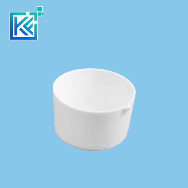 Manufacturer Precision Customerization Porcelain Ceramic Evaporating Dishes with Lip, Shallow Form, Rounded Bottom Edge, Vertical Sides