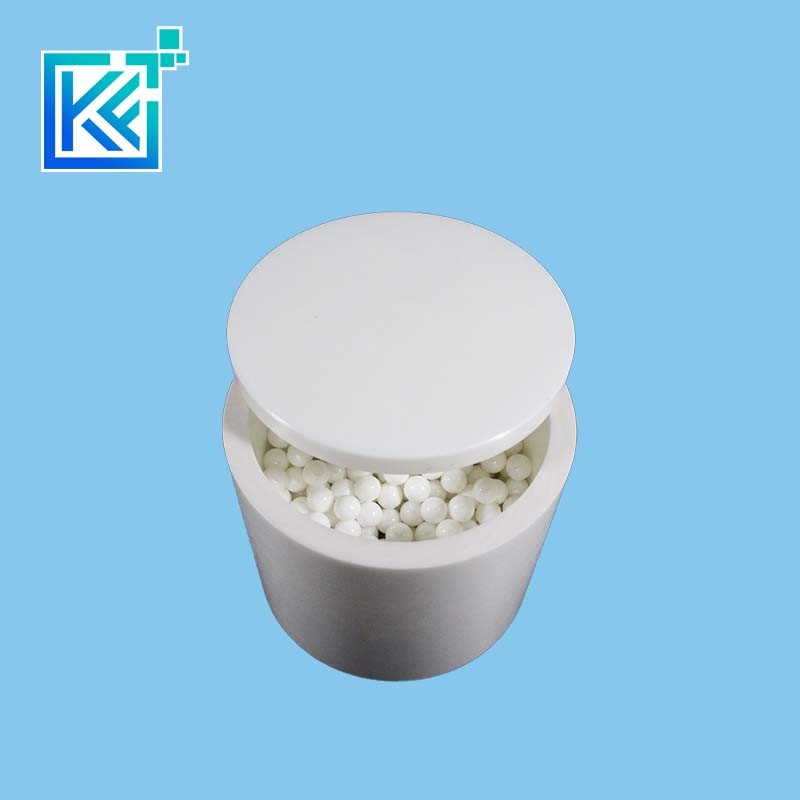 Manufacturer Customerization Wear-Resistant Anti-Corrosion High Temperature Insulation Heat-Treatment Alumina Little Ceramic Round Bearing Beans Balls