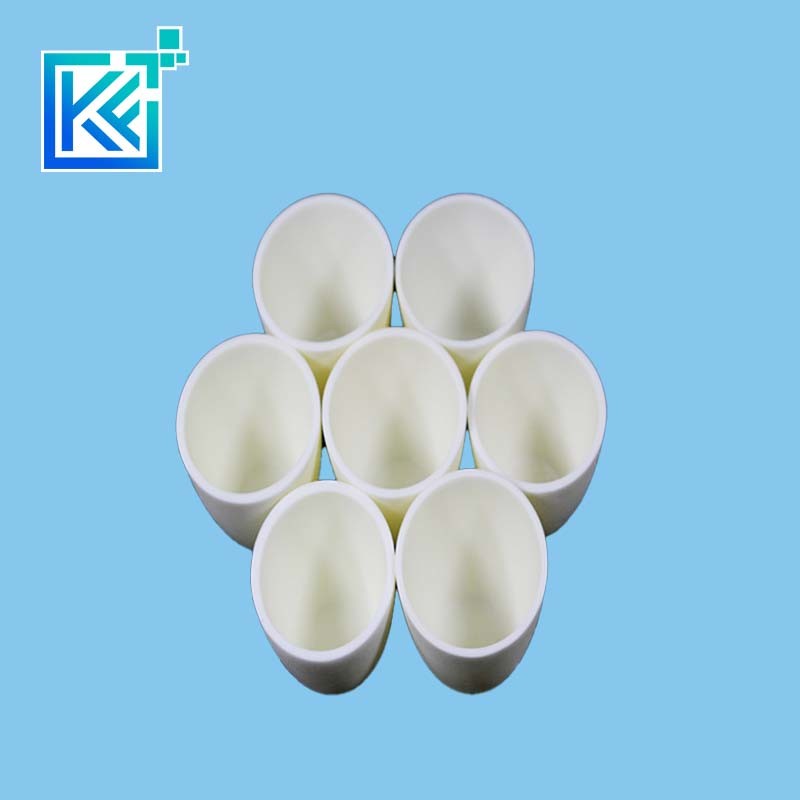 Manufacturer Customerization Wear-Resistant Anti-Corrosion Heat-Treatment Refractory Insulation Evaporation Round Arc Cylindrical Alumina Ceramic Crucibles